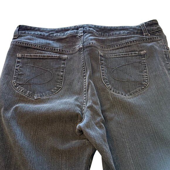 Chicos Platinum Women's Size 2.5 Short (34x28) Slim Leg Black Stretch Denim - Picture 3 of 12